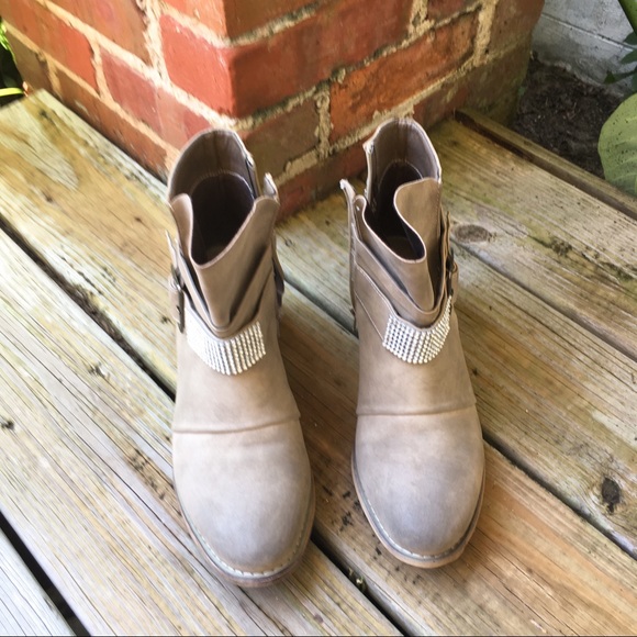 Sold Pierre dumas taupe Rimini 2 booties sold - Picture 2 of 8